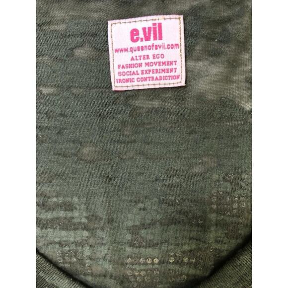 VTG Y2K e.vil Women’s T Shirt Rock Boho Goth Festival Size S Gray - Picture 12 of 14